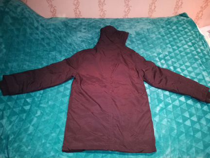 Зимняя куртка (пуховик)