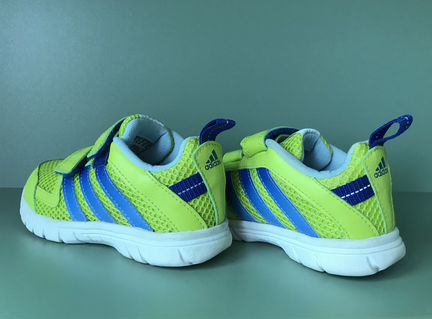 Кроссовки Adidas р. 25