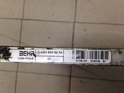 Радиатор кондиционера Мерседес ML, 164 дизель