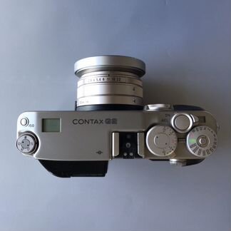 Contax G2 + Planar 45/2, Biogon 28/2.8 + TLA 140