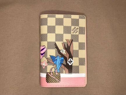 Обложка для паспорта Louis Vuitton птички
