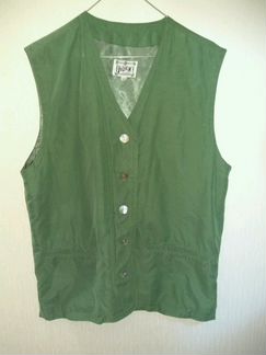 Жилетка женская шелковая р. М