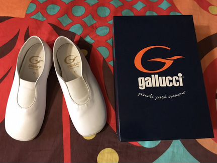 Новые кожаные чешки gallucci, размер 34