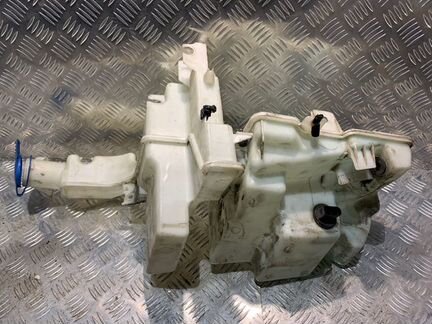 Бачок омывателя Volkswagen Passat B6 1.8 2009