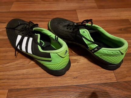Бутсы для асфальта adidas