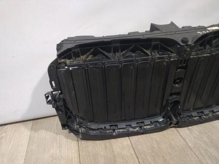 Воздушная заслонка бмв Х7 Г07 BMW X7 G07