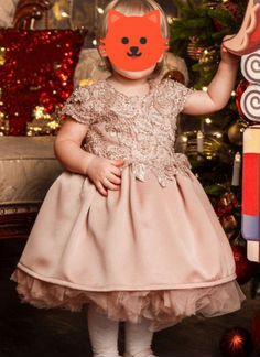 Нарядное платье