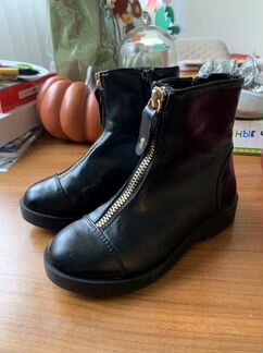 Ботинки zara для девочки 27 размер