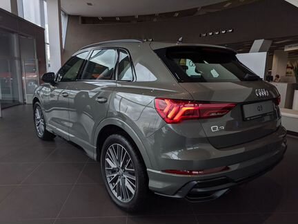 Audi Q3 2.0 AMT, 2020
