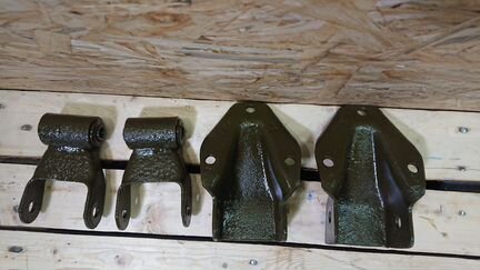 Опоры рессор Dodge RAM VAN 1998-2003